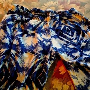 Loose Fitting Leggings